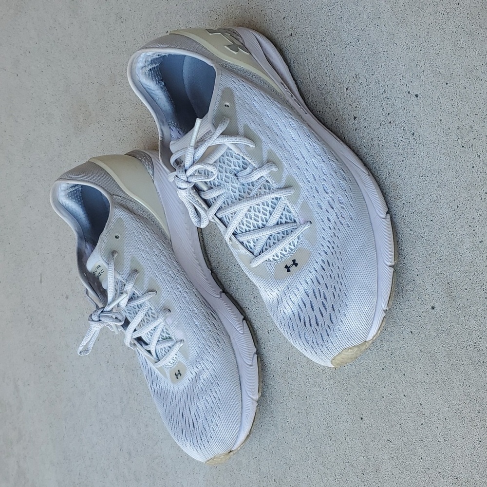 Under Armour Hovr Sonic 3